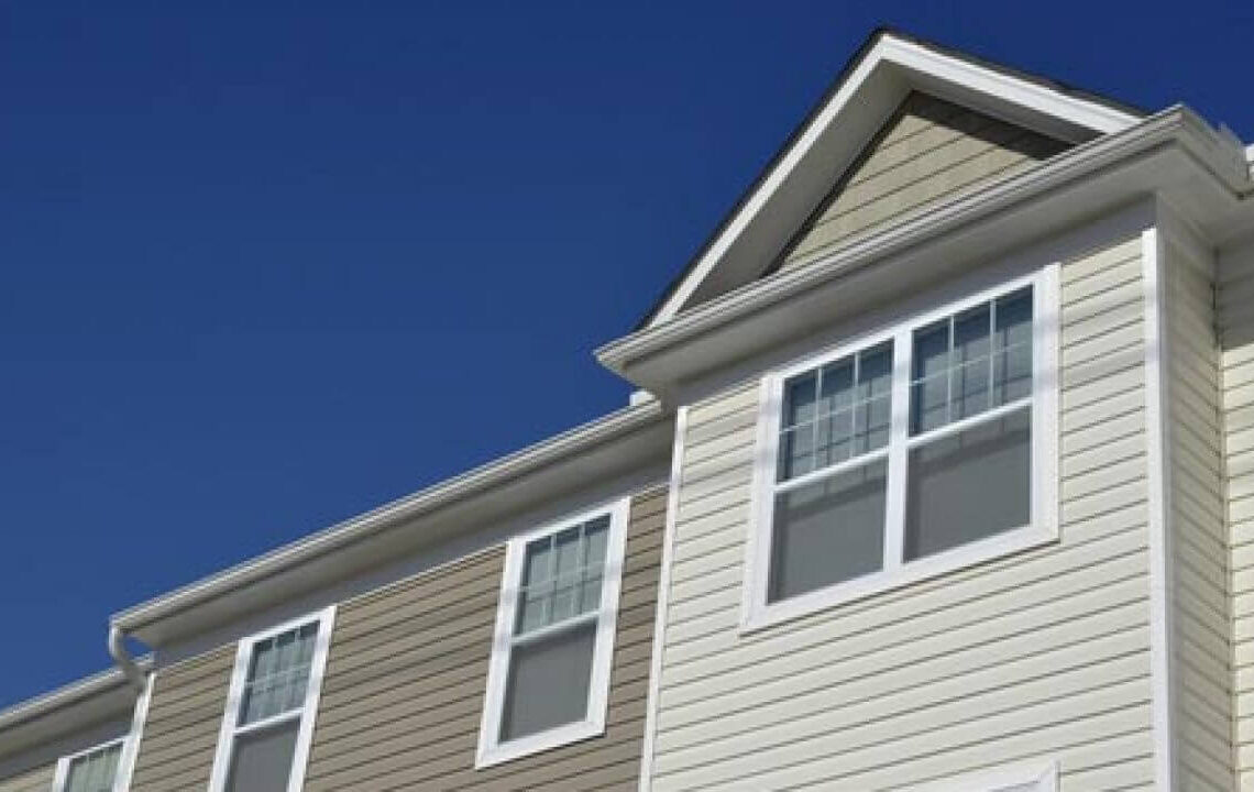 Common Residential Siding Problems That Homeowners Face