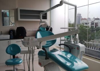 best dental clinic in Noida