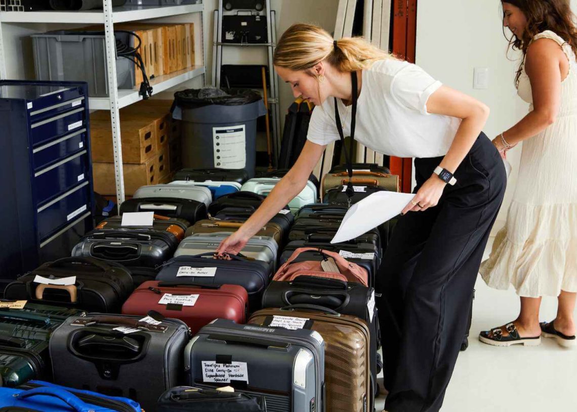 Factors to Consider When Choosing Family Luggage Sets