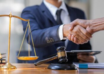 How to Prepare Your Business for Potential Commercial Litigation