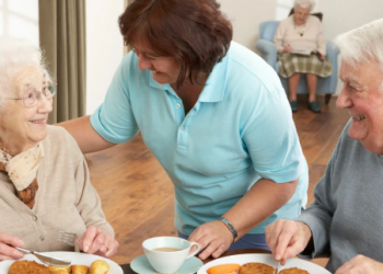 Why Choose Care Homes in Birmingham for Compassionate Support