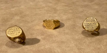 From Royalty to Personal Expression