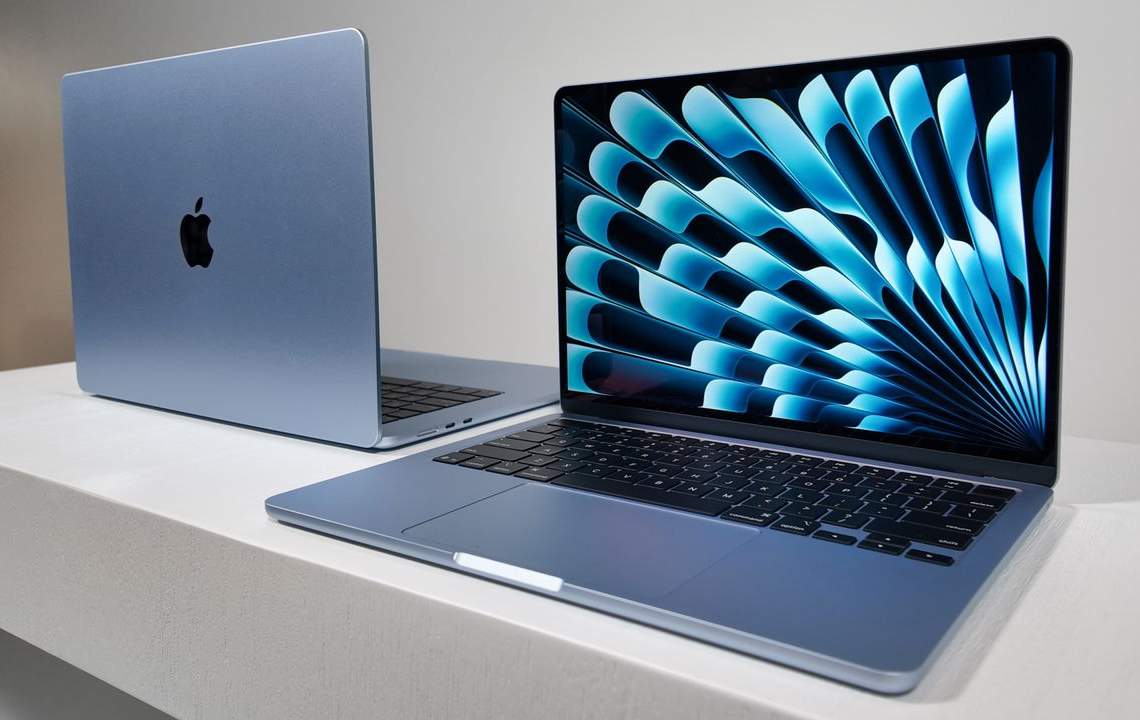 Who Should Choose Reconditioned Laptops in 2026: The Complete Buyer’s Guide