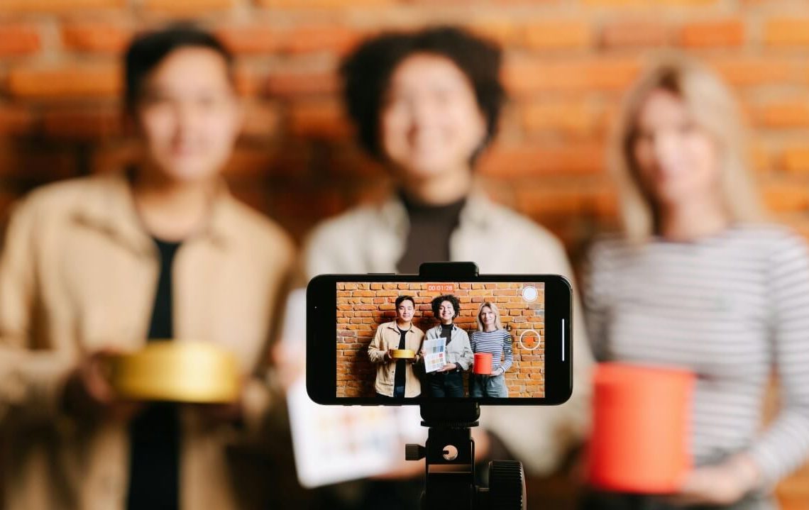 Why Brands and Creators Strategically Choose to Buy Followers for Growth