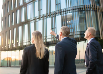 Commercial Mortgage Interest Only vs Repayment