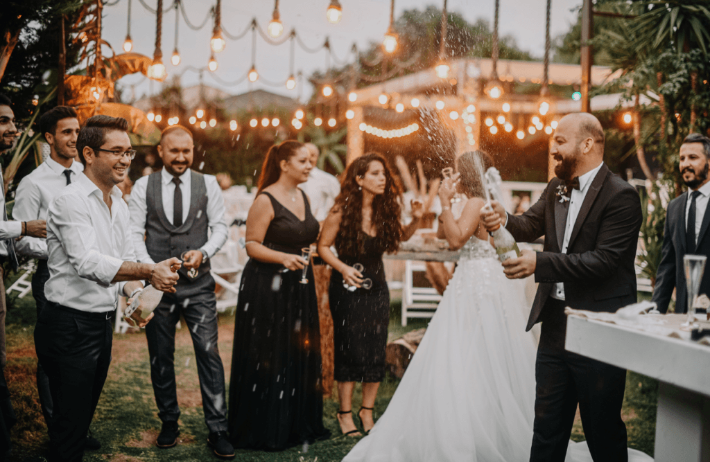 How a Wedding Entertainment Provider Creates Memorable Wedding Experiences